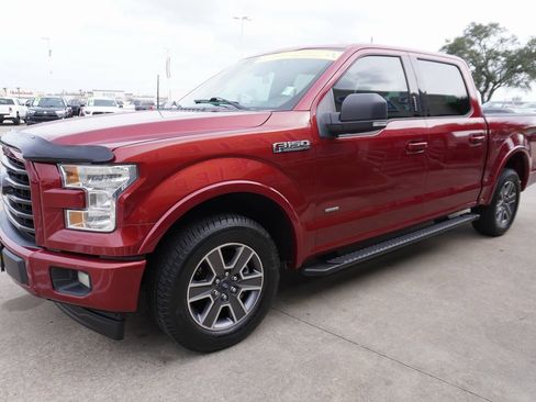 Used 2017 Ford F150 XLT w/ Equipment Group 301A Mid image 3