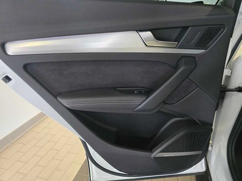 Used 2021 Audi SQ5 Prestige w/ Prestige Package AWD/4WD image 16