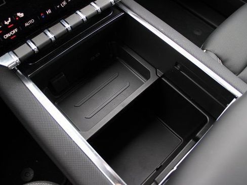 New 2026 GMC Sierra EV Elevation image 26