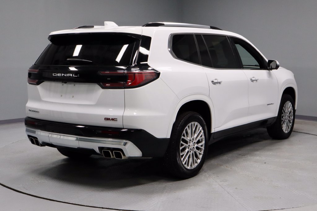 Used 2024 GMC Acadia Denali w/ LPO, Floor Liner Package FWD image 13