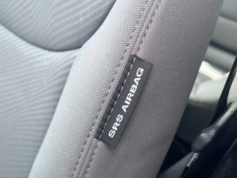 Used 2012 Hyundai Elantra GLS w/ Preferred Pkg 3 FWD image 11