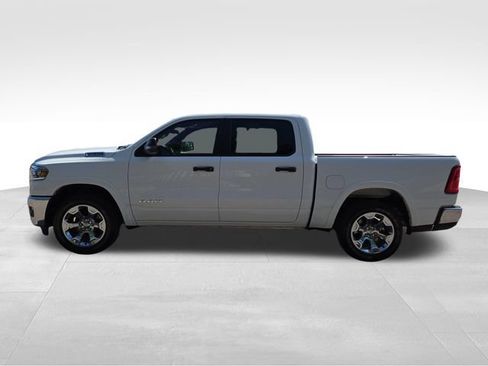 Used 2026 RAM 1500 Big Horn AWD/4WD image 9