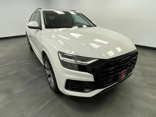 Used 2022 Audi Q8 Premium AWD/4WD image 8