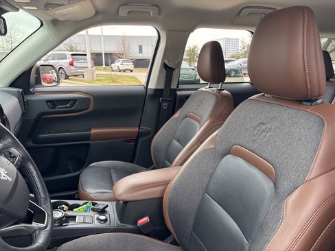 Used 2022 Ford Bronco Sport Outer Banks w/ Tech Package image 17