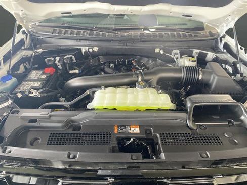 New 2026 Ford Expedition Platinum w/ Stealth Performance Package image 40