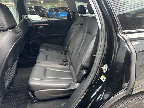 Used 2023 Audi Q7 2.0T Premium Plus w/ Premium Plus Package AWD/4WD image 14