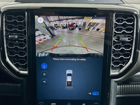 New 2025 Ford Ranger XLT w/ Equipment Group 301A High image 15