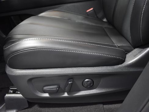Used 2025 INFINITI QX60 Luxe AWD/4WD image 19