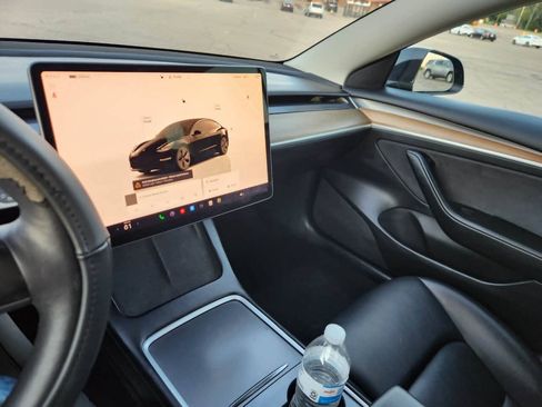 Used 2022 Tesla Model 3 RWD image 25