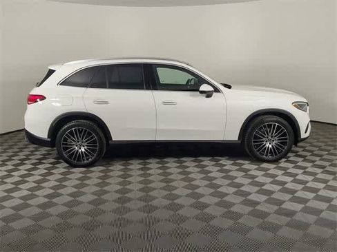 Used 2026 Mercedes-Benz GLC 300 4MATIC image 6