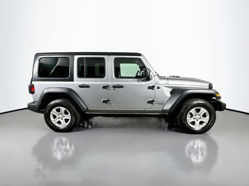 Used 2018 Jeep Wrangler Unlimited Sport S AWD/4WD image 7