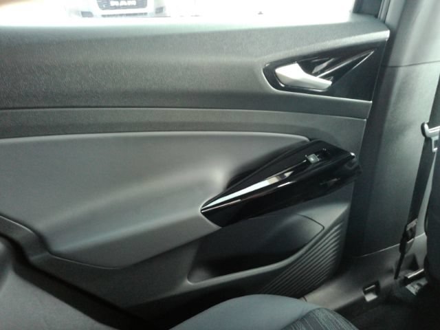 Used 2021 Volkswagen ID.4 Pro w/ ID.4 Protection Package RWD image 28