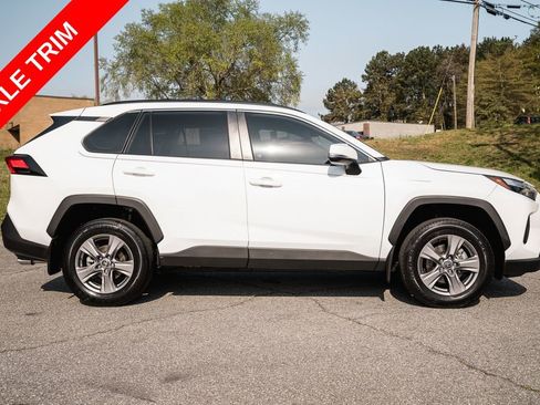 Certified 2024 Toyota RAV4 XLE w/ Convenience Package FWD image 9