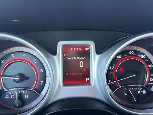 Used 2020 Dodge Journey SE w/ SE Popular Equipment Group image 34