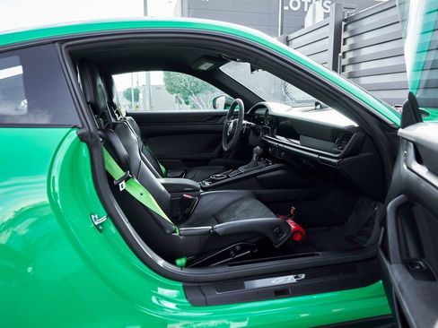 Used 2023 Porsche 911 GT3 image 26