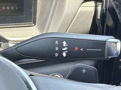 Used 2025 GMC Terrain Elevation AWD/4WD image 27