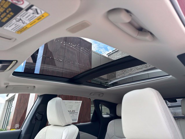 New 2026 Lexus RX 450h AWD w/ Convenience Package image 27