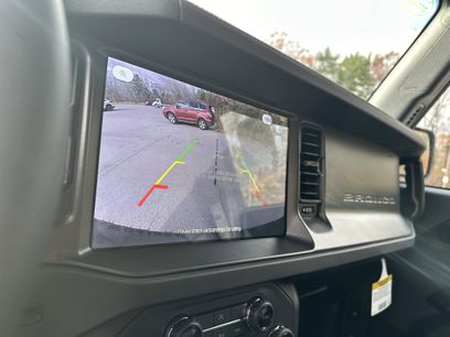 New 2025 Ford Bronco Badlands w/ Sasquatch Package