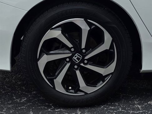 Used 2017 Honda Accord EX-L image 41