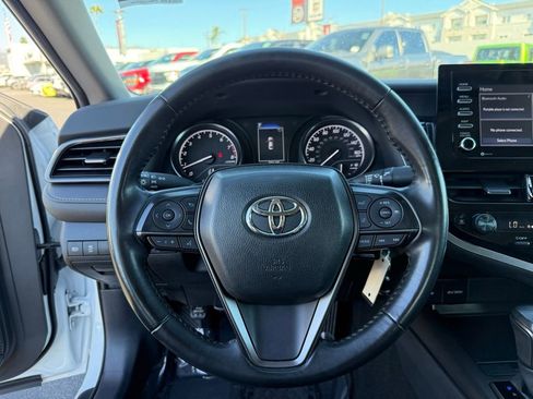 Used 2024 Toyota Camry SE image 23