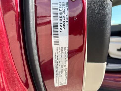 Used 2020 Chrysler Pacifica Limited w/ Advanced Safetytec Group FWD image 22