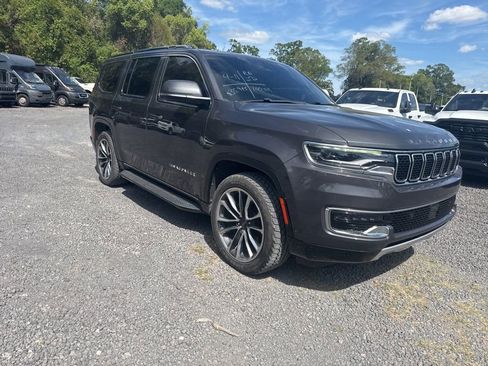 Used 2022 Jeep Wagoneer Series II w/ Premium Group I image 7