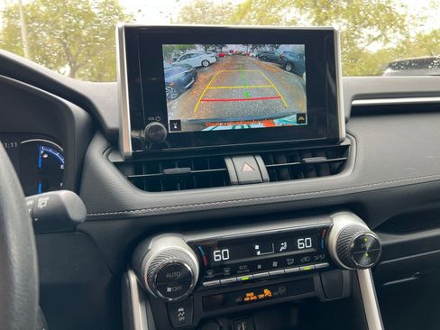 Used 2025 Toyota RAV4 LE image 17