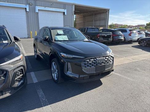 New 2026 Audi Q5 Premium Plus AWD/4WD image 3