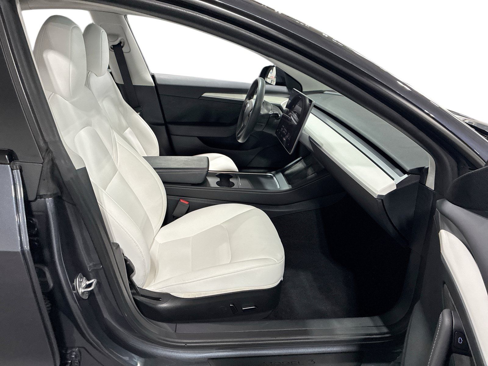 Certified 2023 Tesla Model 3 Standard Range RWD image 13
