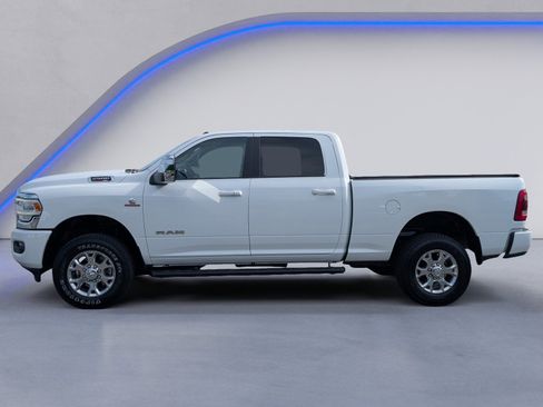Used 2024 RAM 2500 Laramie AWD/4WD image 8