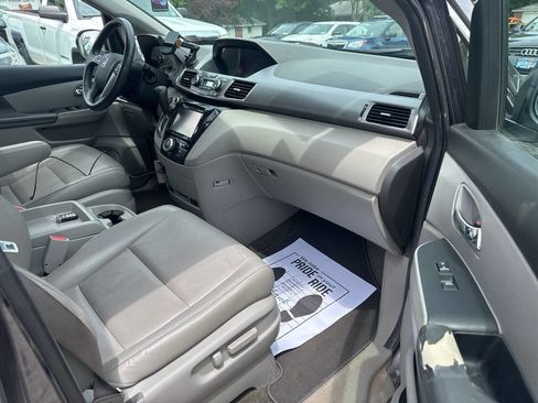 Used 2014 Honda Odyssey EX-L image 16