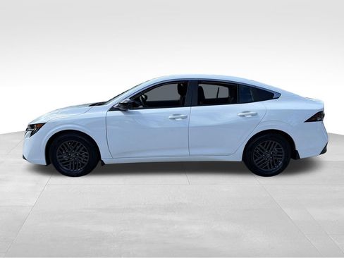 New 2026 Nissan Sentra SV w/ Floor Mat Package FWD image 4