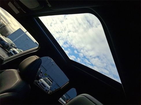 Certified 2025 Subaru Forester Touring w/ Popular Package - Touring image 14