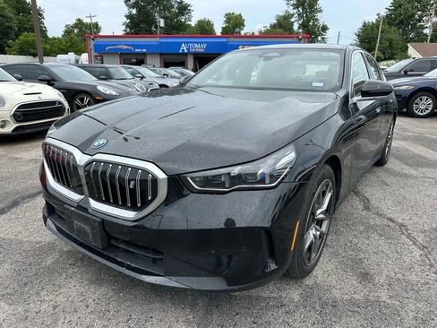 Used 2024 BMW i5 eDrive40i image 28