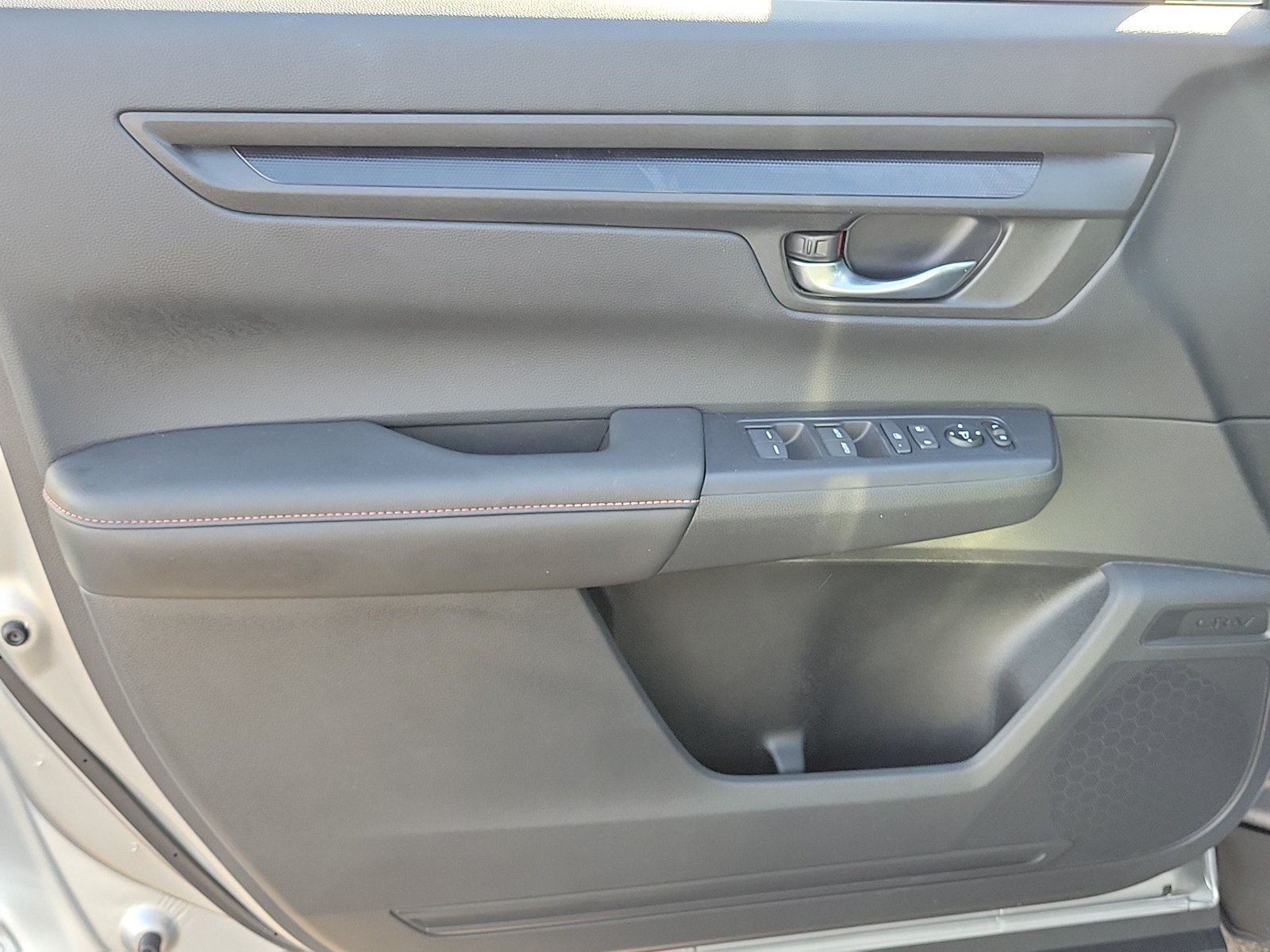 Used 2025 Honda CR-V Sport image 13