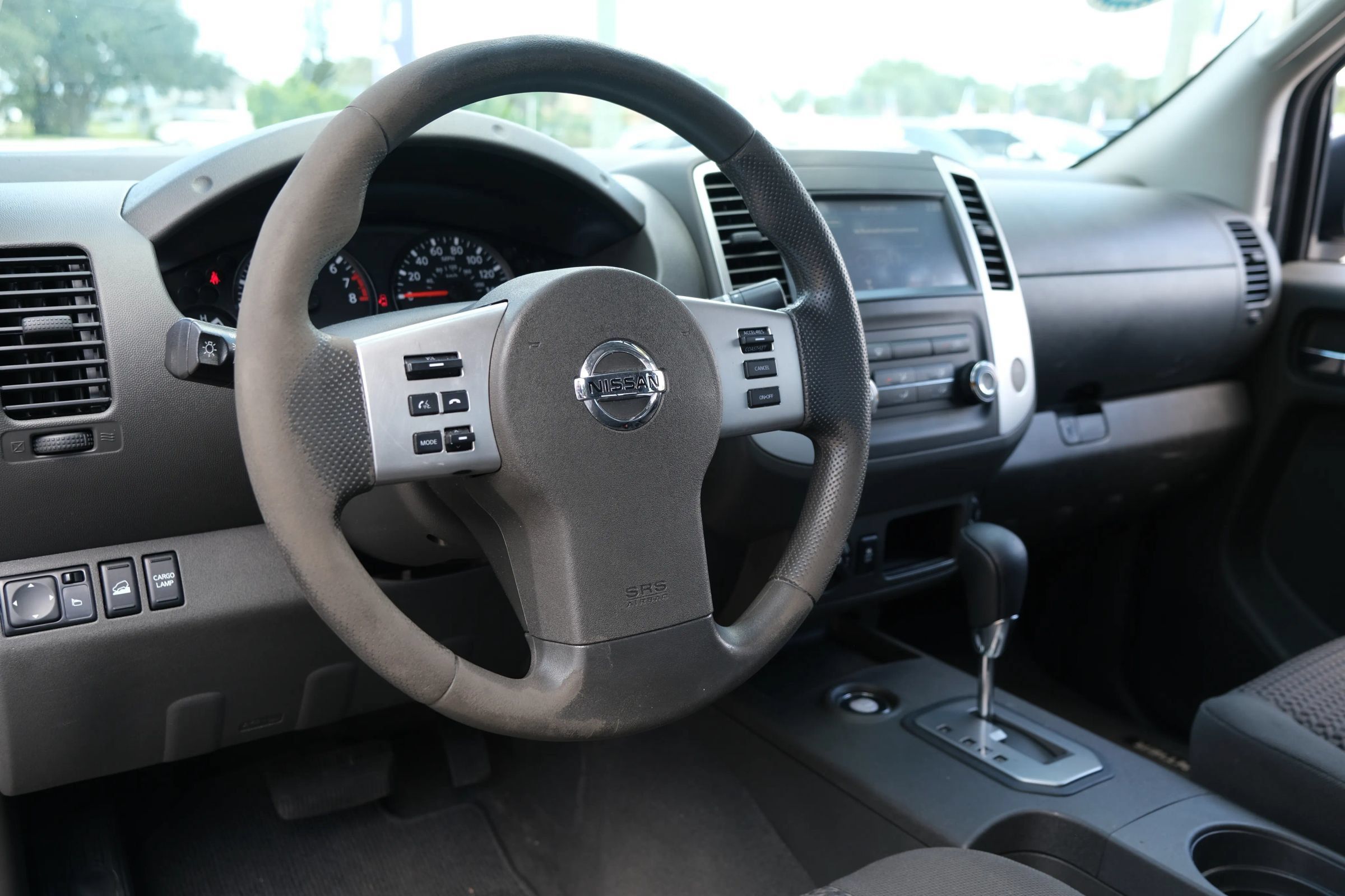 Used 2021 Nissan Frontier SV AWD/4WD image 10
