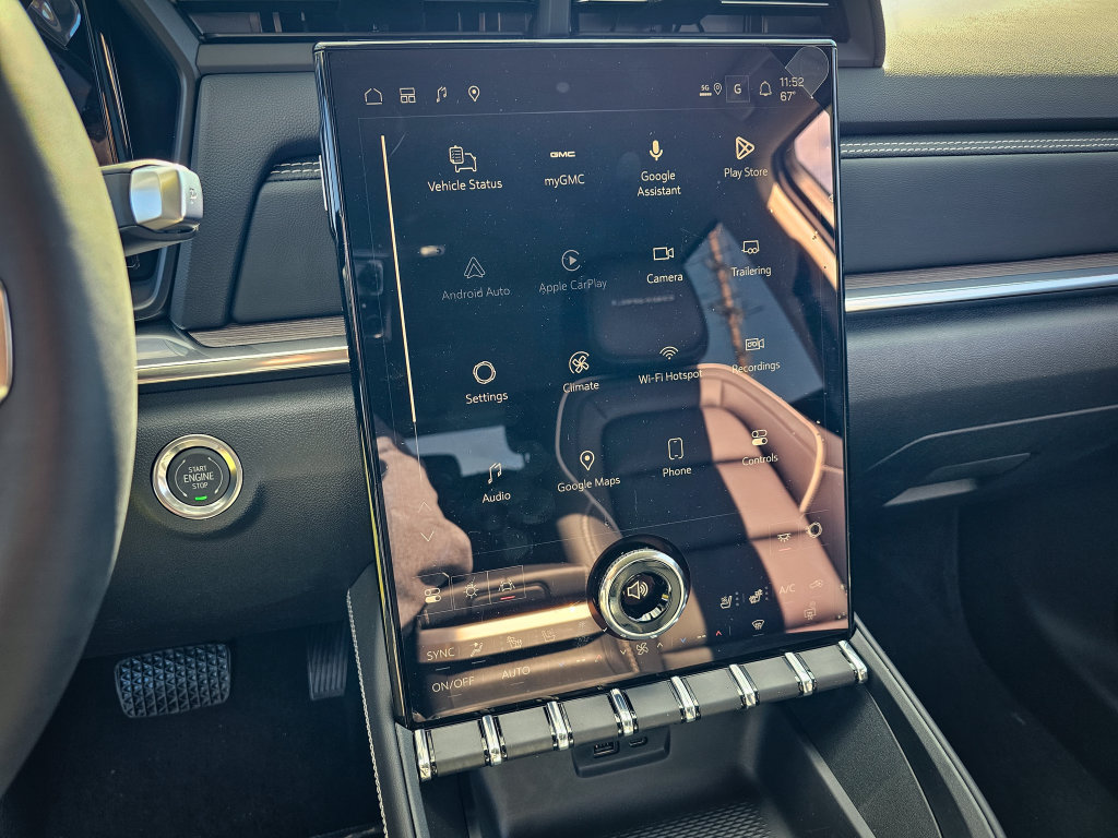 New 2027 GMC Terrain Denali AWD/4WD image 23