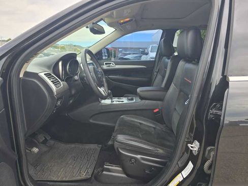 Used 2013 Jeep Grand Cherokee Trailhawk AWD/4WD image 11