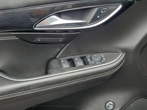Used 2023 Buick Envision Essence w/ Sport Touring Package FWD image 16