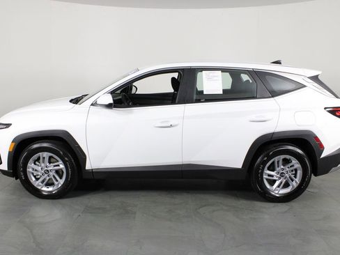 Certified 2026 Hyundai Tucson SE image 10