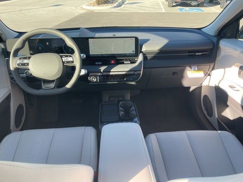 New 2026 Hyundai Ioniq 5 Limited image 16