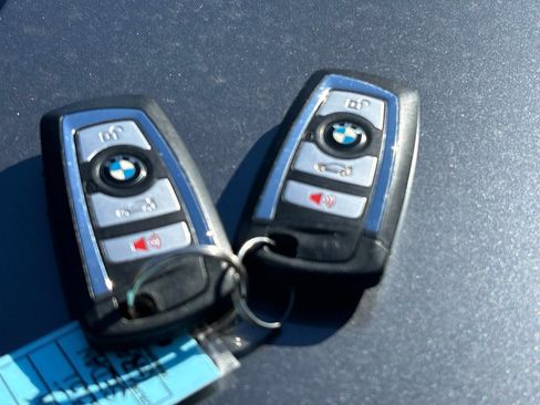 Used 2015 BMW 535i xDrive Sedan AWD/4WD image 10