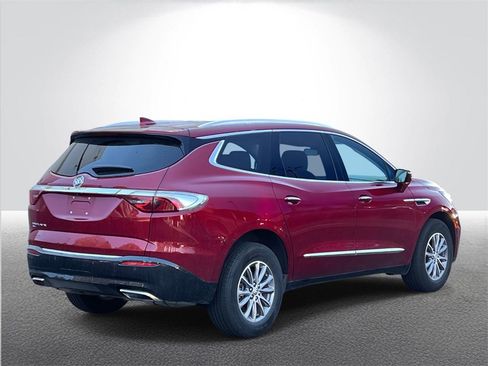 Certified 2024 Buick Enclave Essence image 5