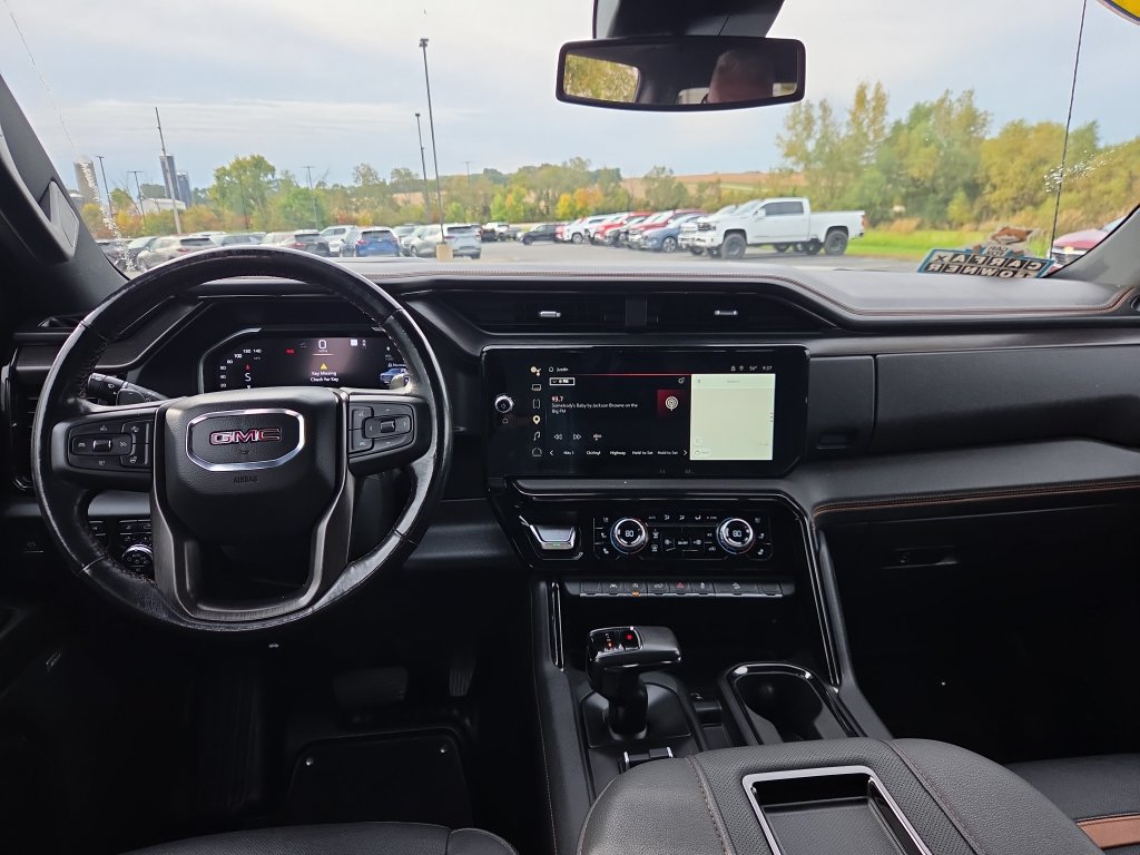 Certified 2022 GMC Sierra 1500 AT4 w/ AT4 Preferred Package AWD/4WD image 11