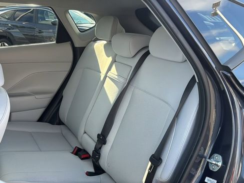 Used 2024 Hyundai Kona SEL image 27