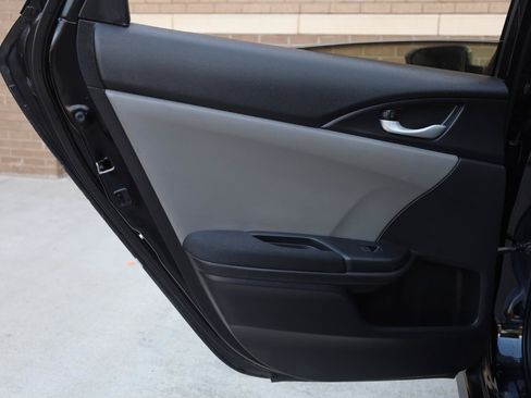 Used 2019 Honda Civic LX image 15