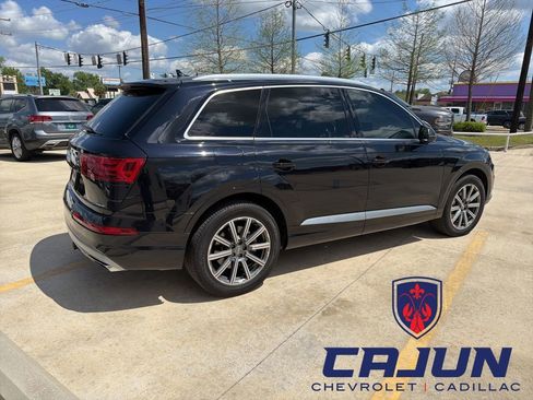 Used 2019 Audi Q7 2.0T Premium Plus w/ Premium Plus Package AWD/4WD image 46