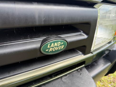 Used 1998 Land Rover Discovery LE AWD/4WD image 9