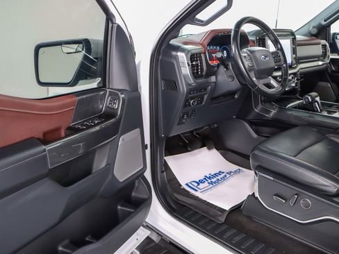 Used 2022 Ford F150 Lariat w/ Equipment Group 502A High image 4