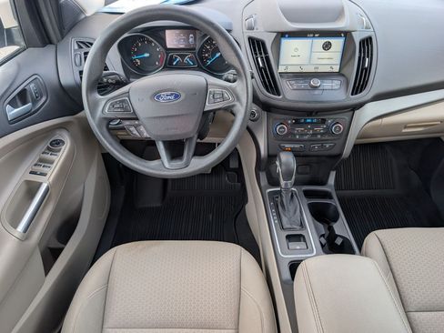 Used 2019 Ford Escape SE FWD image 6